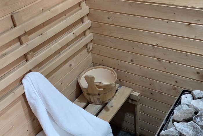 Espace bien-être sauna au camping Détente et Clapotis, services séniors Lac de Paladru